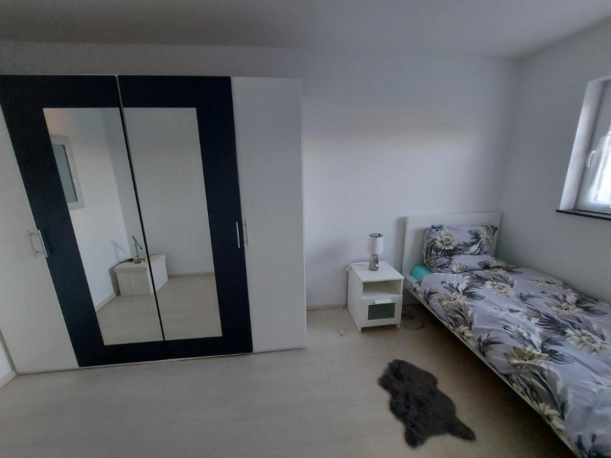 Lovely 2 Bedrooms Of Totally 30 M2 With Private Balcony Vichten Eksteriør billede