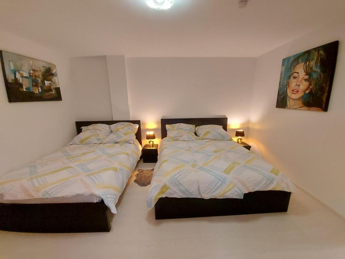 Lovely 2 Bedrooms Of Totally 30 M2 With Private Balcony Vichten Eksteriør billede